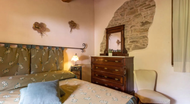 House Olinto Cinigiano, Book Hotel Cinigiano 