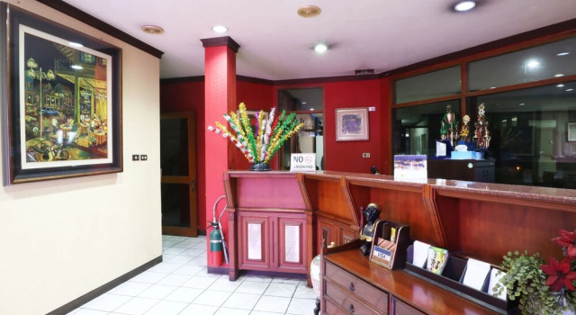 Hotel Transit Pondok Tirta Sentosa, Prenota Hotel Giacarta Jakarta Province