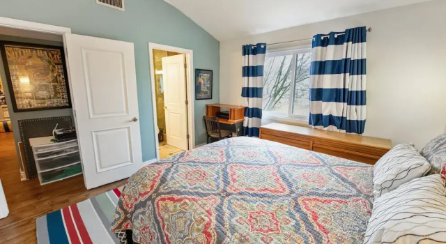 Stylish Notre Dame Condo Sleeps 6 2 Bedroom Condo, Buchen Sie Ferienwohnung Notre Dame USA