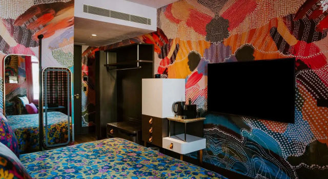 Номер Standard The Motley Hotel Richmond, Tapestry Collection by Hilton