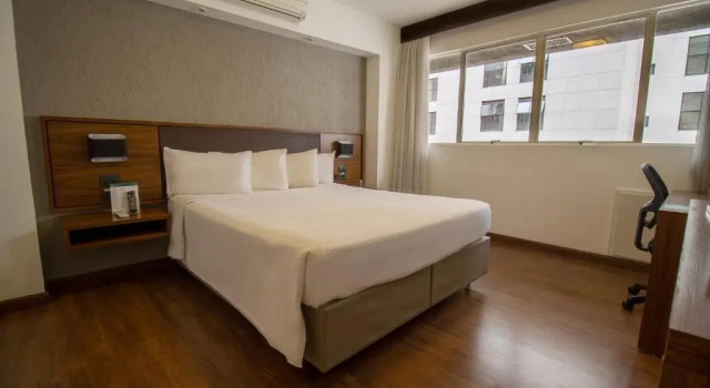 Двухместный номер Superior Hotel Deville Curitiba