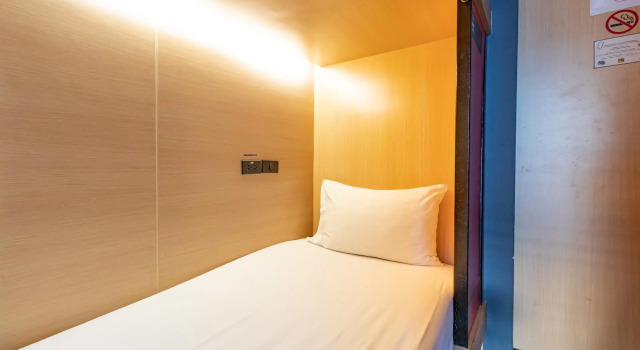 Кровать в общем номере (женский номер) CLOUD on Saladaeng Silom Hostel Bangkok