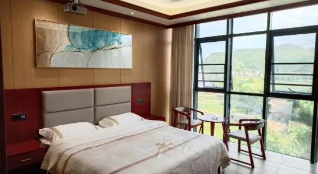Yizhang Xinsheng Hot Spring Hotel, Prenota Hotel Hotel a Chenzhou con parcheggio, Parcheggio