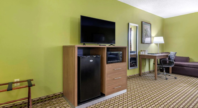 Suite Quality Inn Brunswick