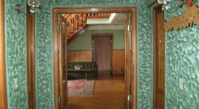 Guest house
