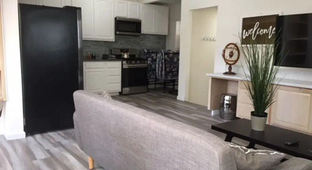 Brand New 2BD House Valley Village, Забронировать Отель Отели Лос-Анджелеса 3 звезды, 3*