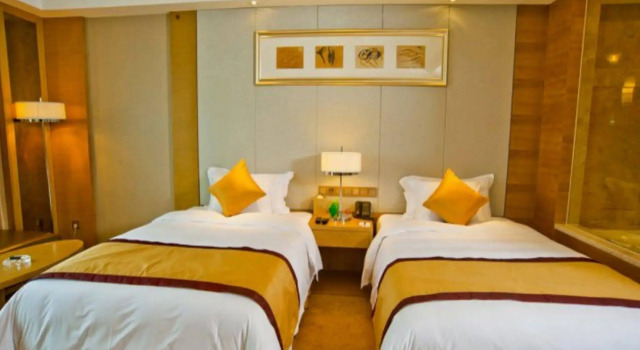 Sovereign Hotel Zhanjiang