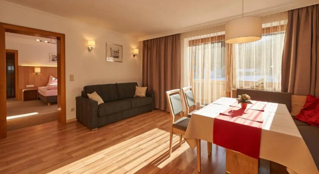 Aparthotel Neue Post