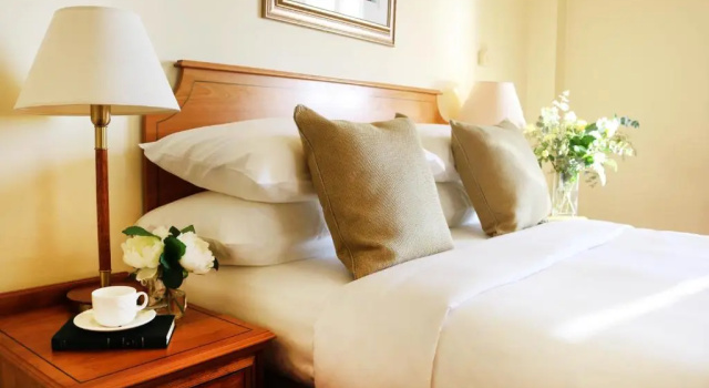 Семейный номер Standard Galway Bay Hotel Conference & Leisure Centre