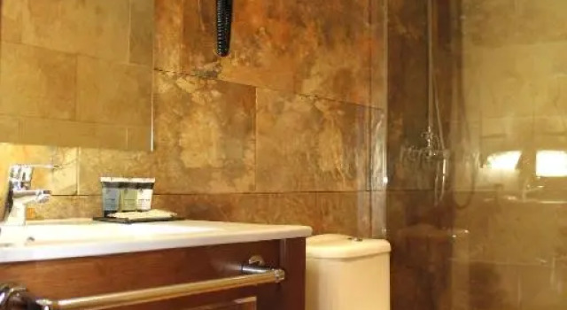 Двухместный номер Economy Hotel El Doncel