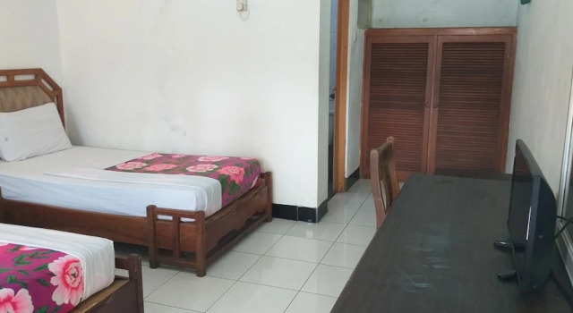 Camera Standard Intan Hotel Purwakarta
