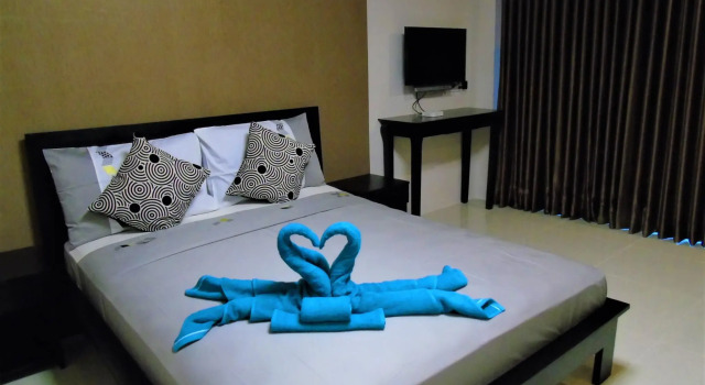 Phaidon Beach Resort, Đặt Khu nghỉ dưỡng Khách sạn ở Pandan có hồ bơi, Hồ bơi