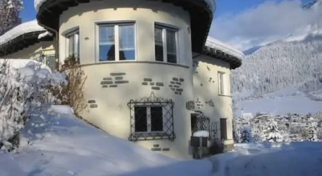 Casa Arnica, Book Hotel Flims 