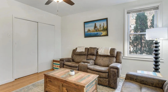 Spacious Chicago Group Home! Walk to Train & Eats, Book Lejlighed Chicago 