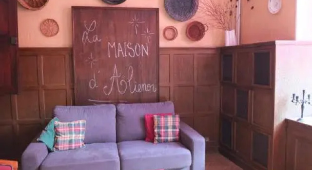 La Maison d'Alienor | Gîtes, Rezervasyon Otel Chablis otoparklı oteller, Otopark