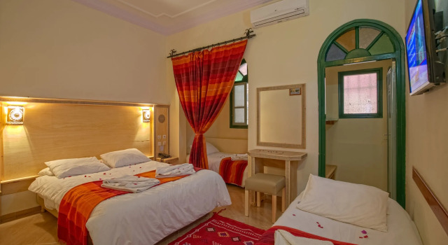 Kasbah Sirocco, Varaa Hotelli Hotellit Souss-Massa-Draa uima-altaalla, Uima-allas