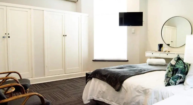Люкс Deluxe Thistle Hotel