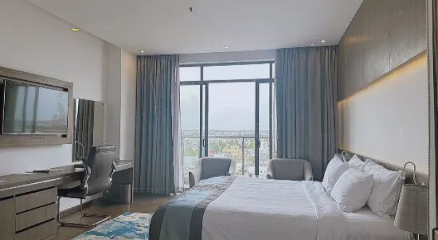 Номер Premier The Mira Central Park Hotel