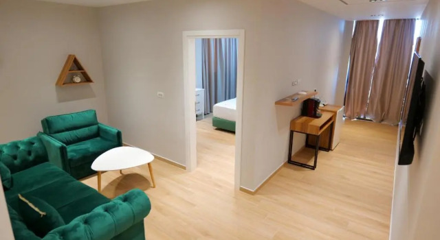 Armar Hotel