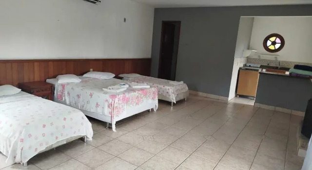 Четырёхместный номер Deluxe c 1 комнатой Pousada Vale das Flores