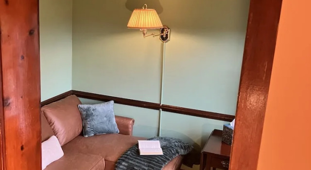 Коттедж с балконом Prospect Hill Inn & Restaurant