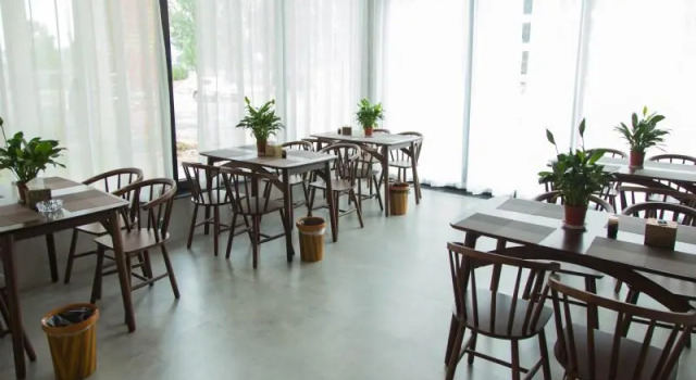 Shell Hotel Rizhao Lanshan District Bus Station, Prenota Hotel Hotel a Shandong con parcheggio, Parcheggio