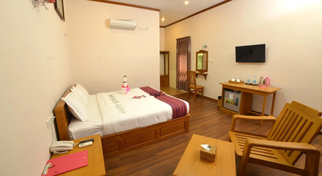 Бунгало Superior Bagan Emerald Hotel