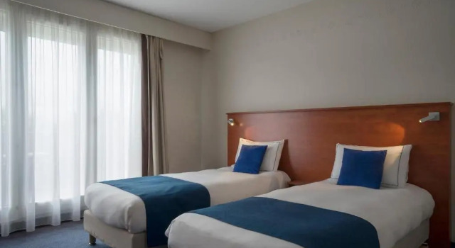 Двухместный номер Standard с видом на окрестности The Originals Boutique, Hôtel Admirals, Les Sables-dOlonne
