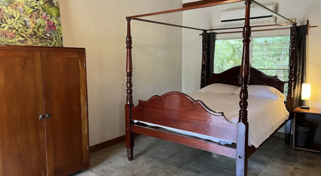 Warrie Head Resort, Boek Resort Ontario Village Belize