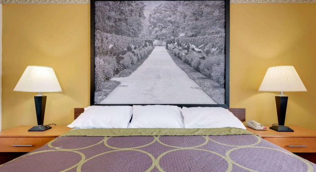 Двухместный номер Standard Super 8 by Wyndham Allentown