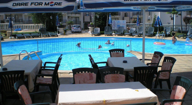 Lazur Holiday Apartments, Забронировать Апартаменты/квартира Отели области Бургас с бассейном, Бассейн
