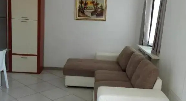 Appartamento Ormeni, Buchen Sie Ferienwohnung Cardano al Campo Lombardei