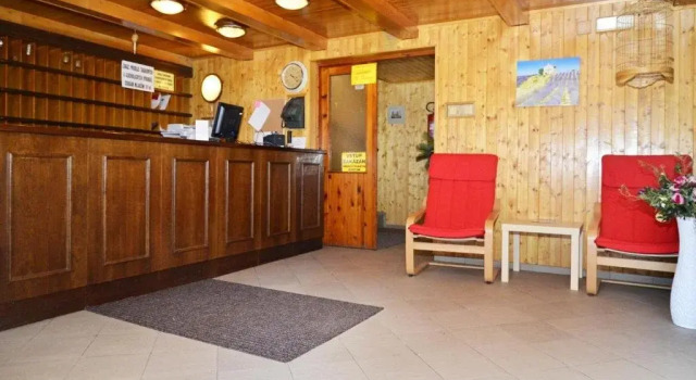 Hotel Konopiště Nová Myslivna, Reserva ahora Hotel Benešov Bohemia Central