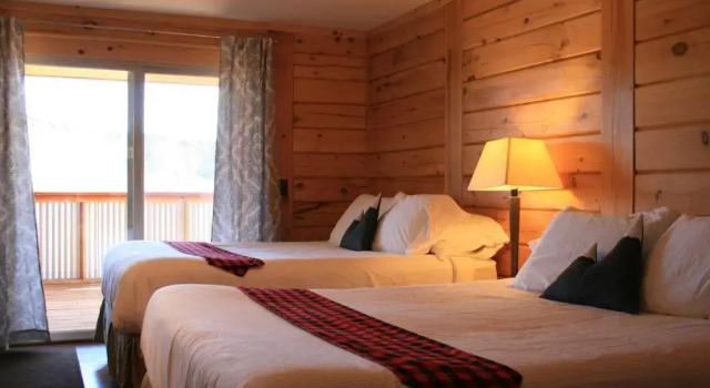 Студия Deluxe Crooked River Ranch Cabins