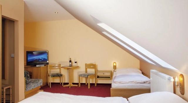 Wellness Hotel Marlin, Prenota Hotel Nová Pec 