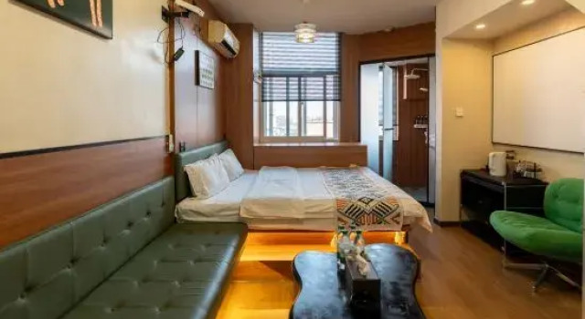 Люкс с 2 комнатами INVIS·Hidden Room Vacation Apartment (Taikoo Li, Chunxi Road Store)