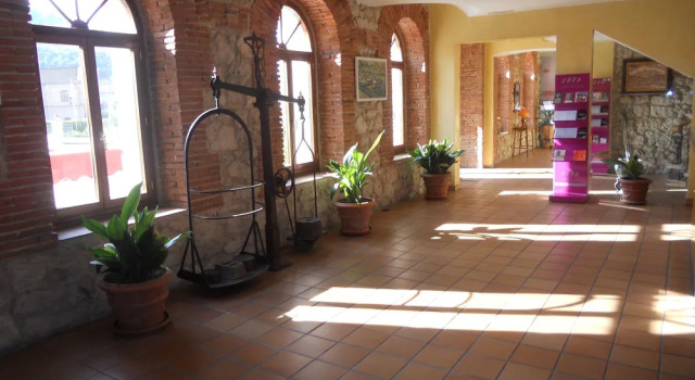Hotel Ribera del Duero, Забронировать Отель Пенафиел Valladolid Province, рядом с Замок Пеньяфьель