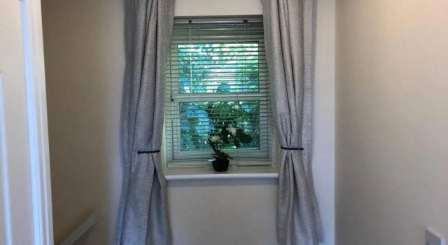 Silver Stag, High-end, Modern 3 double bedroom with parking
