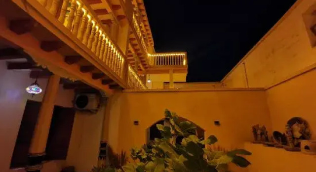 Slow Season House, Prenota Hotel Hotel a Xinjiang con parcheggio, Parcheggio