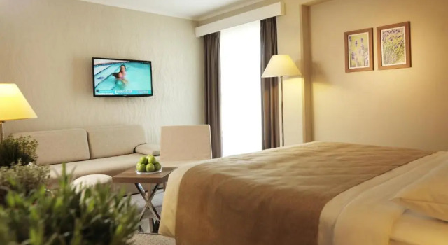 Номер семейный с балконом Wellness Hotel Apollo   Terme & Wellness LifeClass