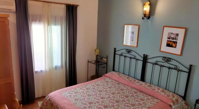Hotel Rural Real de Laroles Nevada bike and treeking, Prenota Hotel Laroles La Alpujarra
