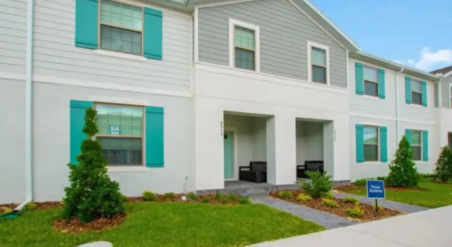 Cozy and Spacious 5BR With Pool Near Disney Parks, Book Feriehus Villaer i Florida, Villa