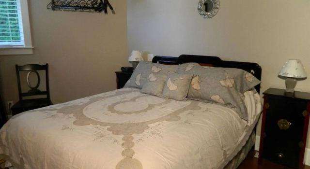 Beachside Garden B&B, Prenota Bed & breakfast Ladysmith 