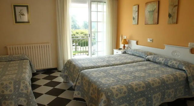 Casa Mariñan, Book Hotel  