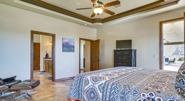 Las Cruces Home w/ Mountain Views & Private Pool!, Rezerwuj Hotel Las Cruces Nowy Meksyk
