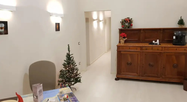 Relais Borbonico, Забронировать Гостевой дом Отели Неаполя с завтраком, рядом с Галерея Умберто, Завтраки