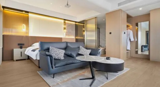 Люкс Grey Pigeon Hotel (Chengdu High-tech Zone Zhonghe Store)