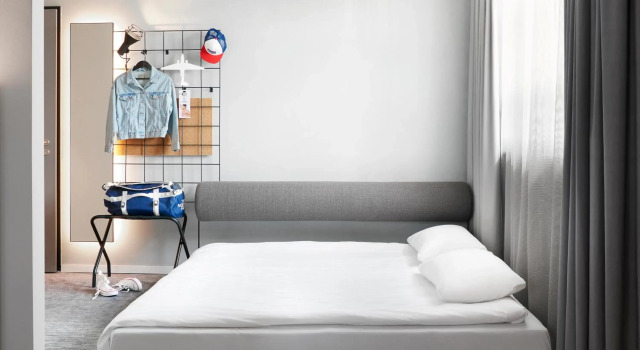 Moxy Cologne Muelheim, Buchen Sie Hotel Mülheim Hunsrück