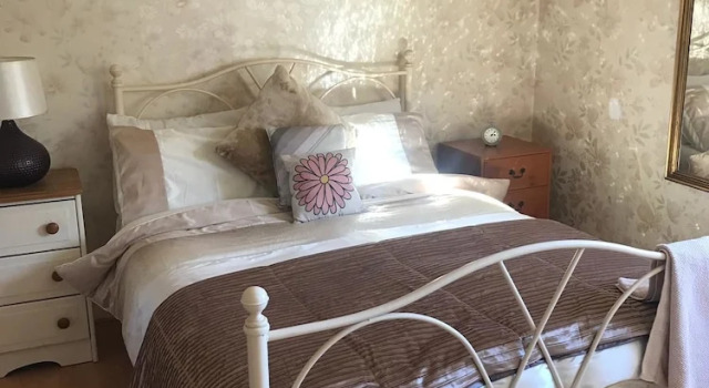 Edinburgh Hills, Varaa Hotelli Livingston West Lothian