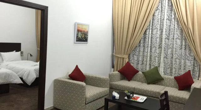 The Gulf Hotel Flats Est